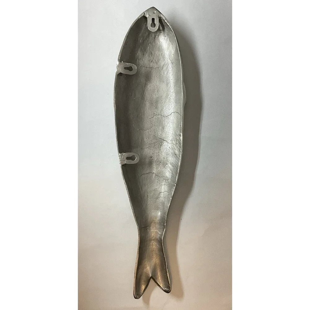 Fish Wall Decor Cast Metal 5.75'' x 23.25‎ x 1.25''(14.6cm x 59.1cm x 3.1cm)